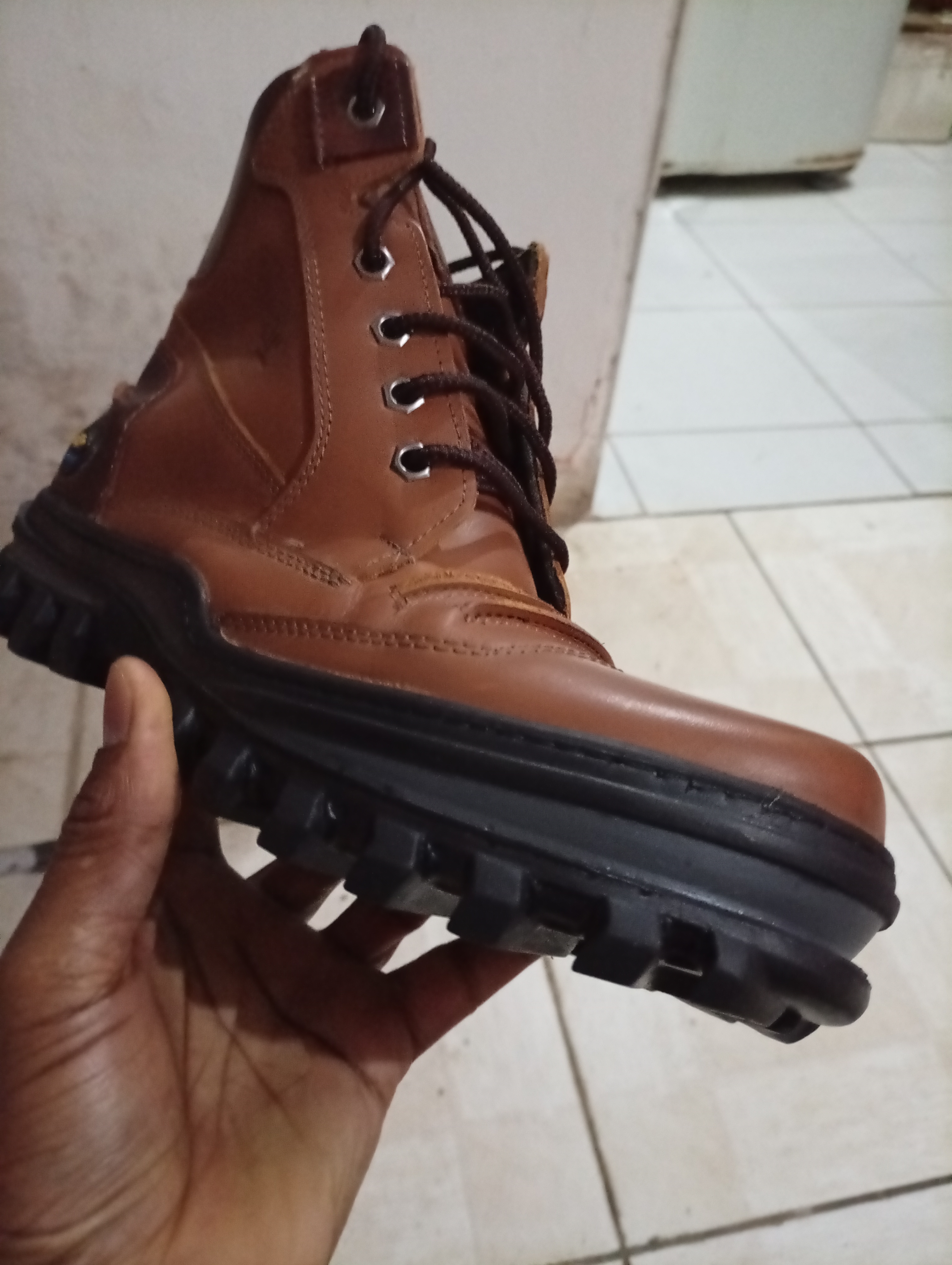 Bota Adventure Couro Legítimo Fóssil Trekking Dual Stop Boots