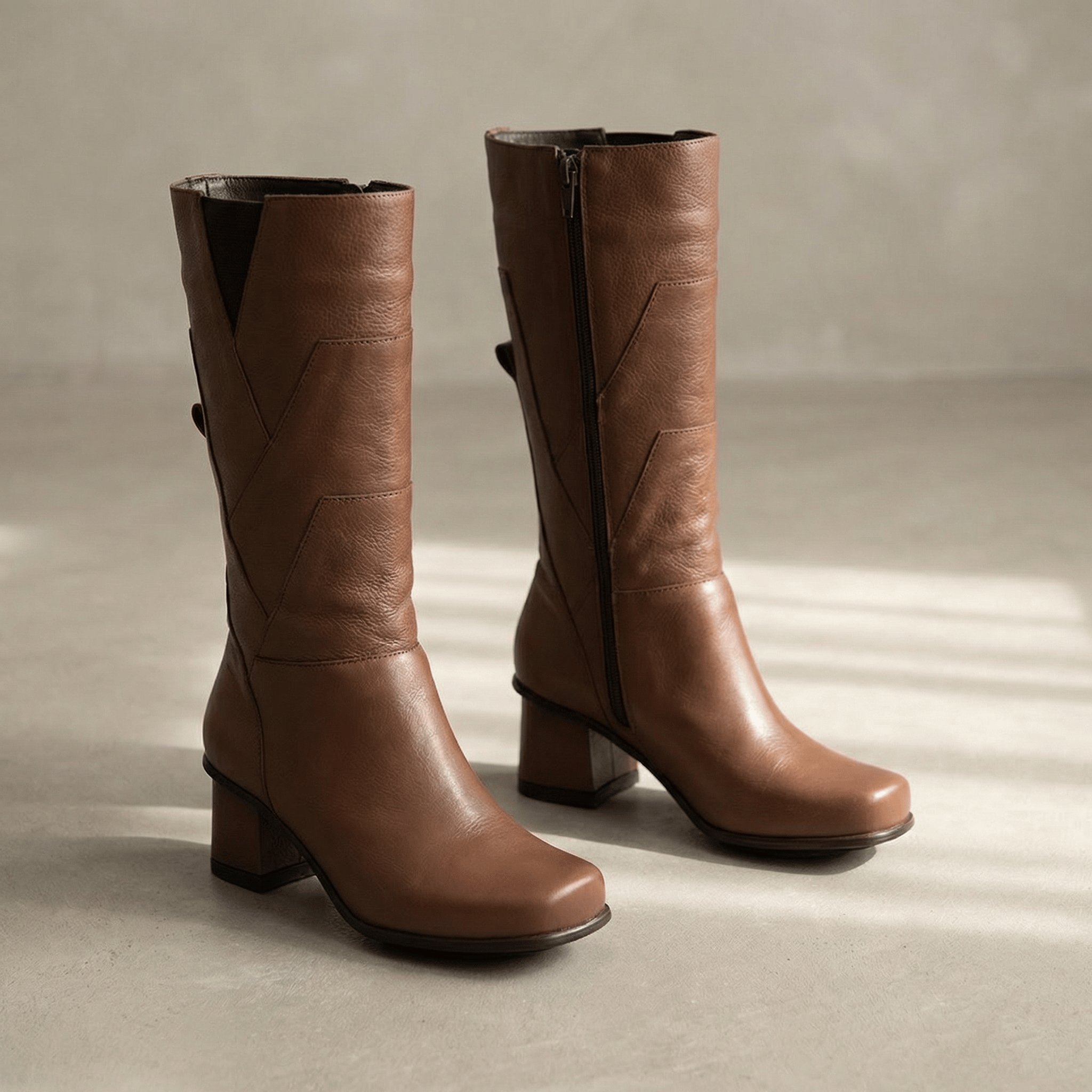LaQ　2157ピース Bota Cano Longo Salto Bloco Marrom - 7492 - Botas, Cano Longo- MZQ