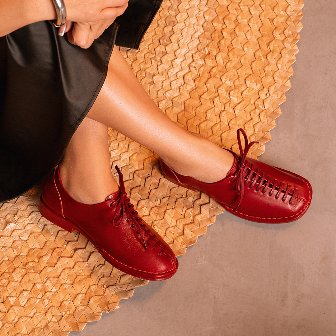 Sapato em Couro Vermelho - 4322 - Sapatos, Retrô- MZQ